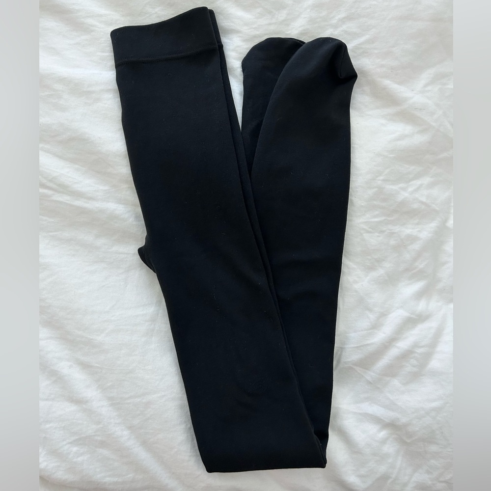 Express leggings with fleece lining.